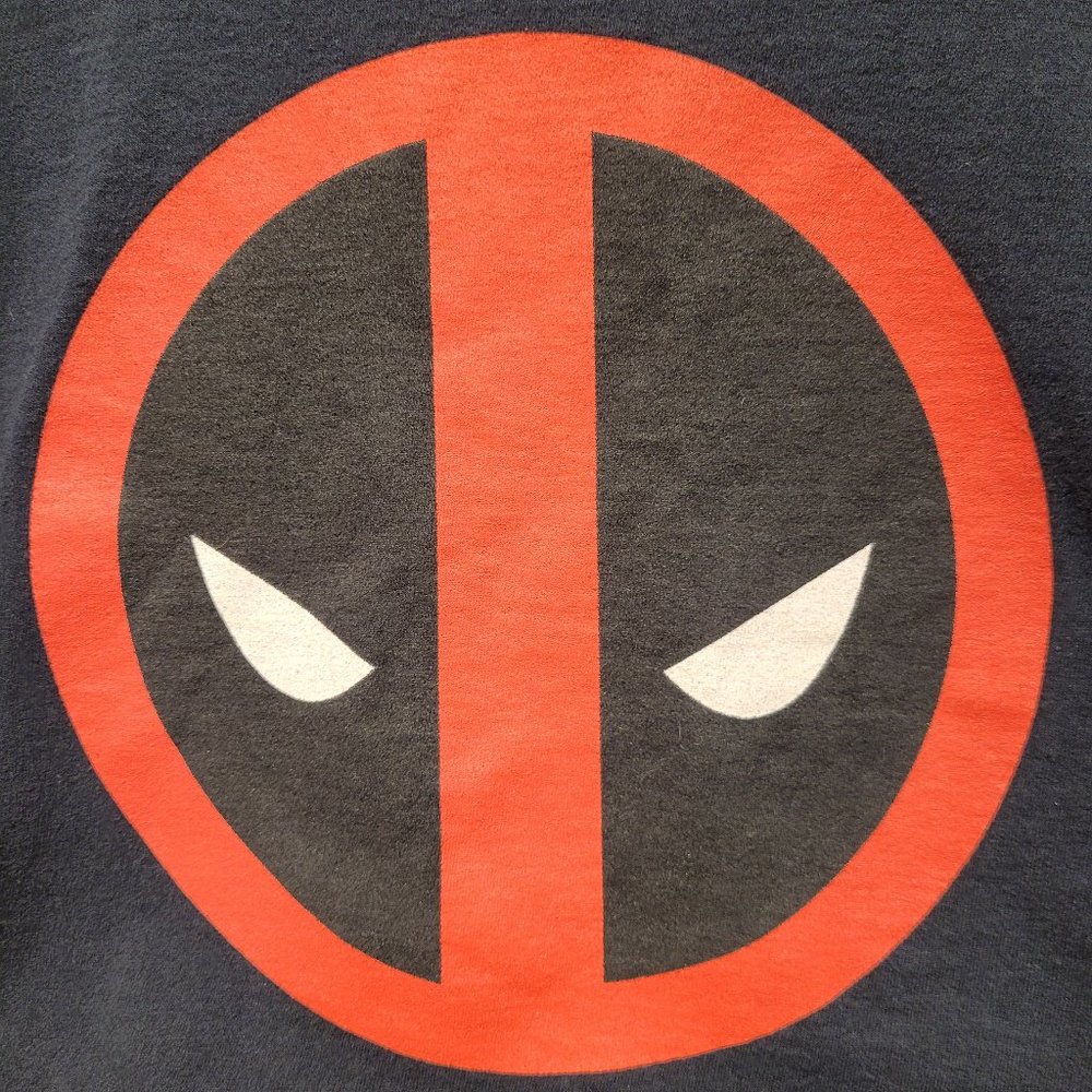 Marvel Deadpool T-Shirt (gently used)
